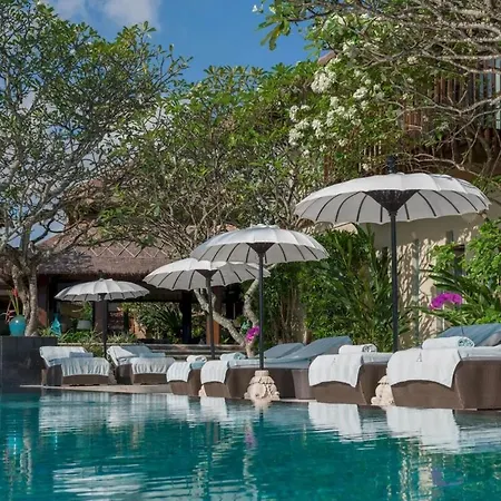 Villa Ambra Beachfront Paradise