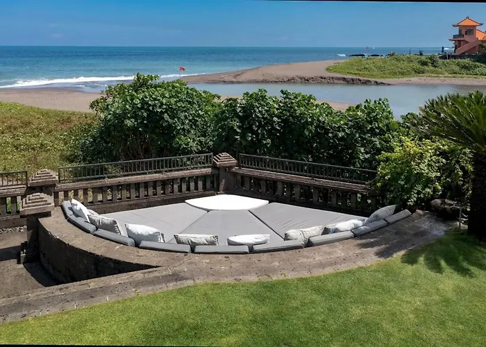 Ambra Beachfront Paradise